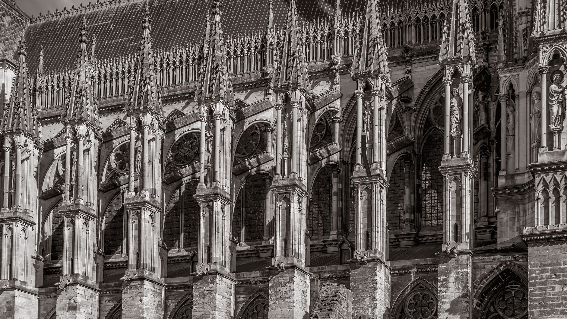 Vivre à Reims : avantages et inconvénients au quotidien