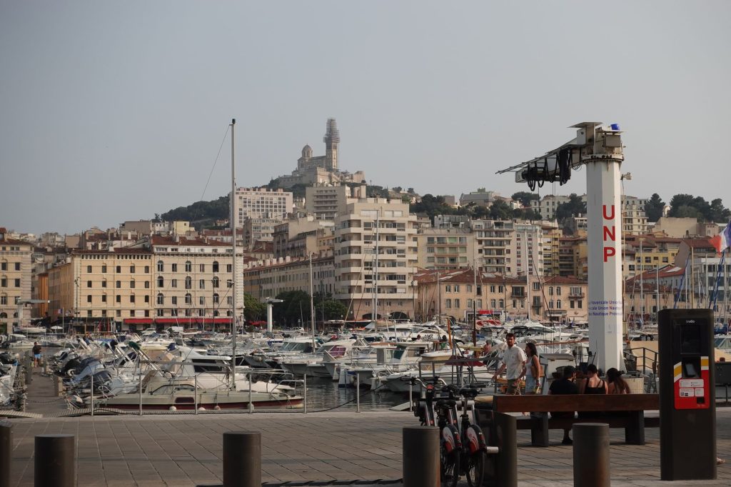 Le Vieux-Port de Marseille et ses bateaux, coeur du marche immobilier du 1er et du 7e arrondissement